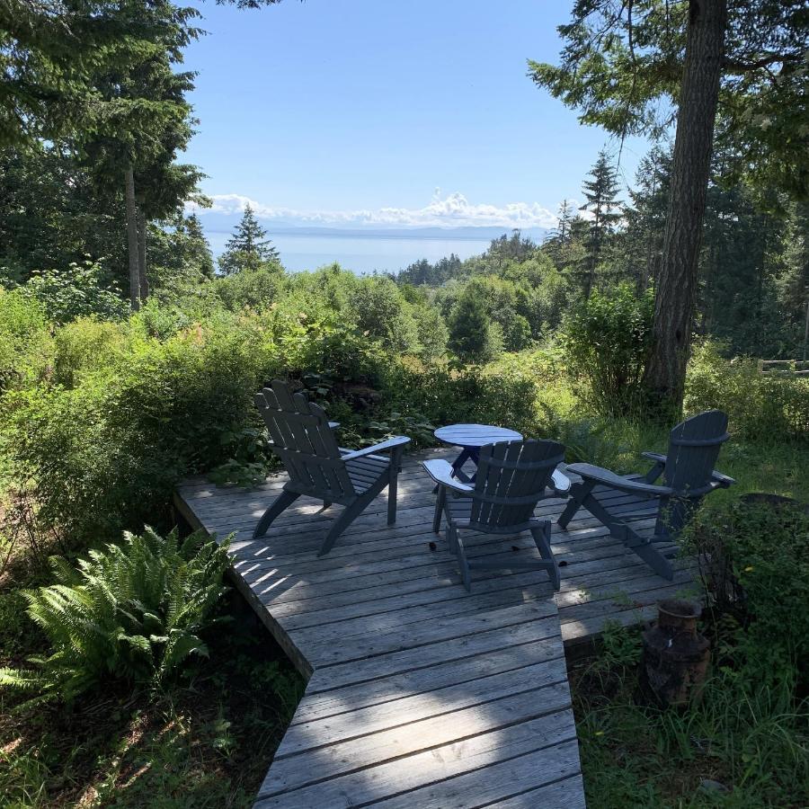 Forest By The Sea Rentals Merville Dış mekan fotoğraf