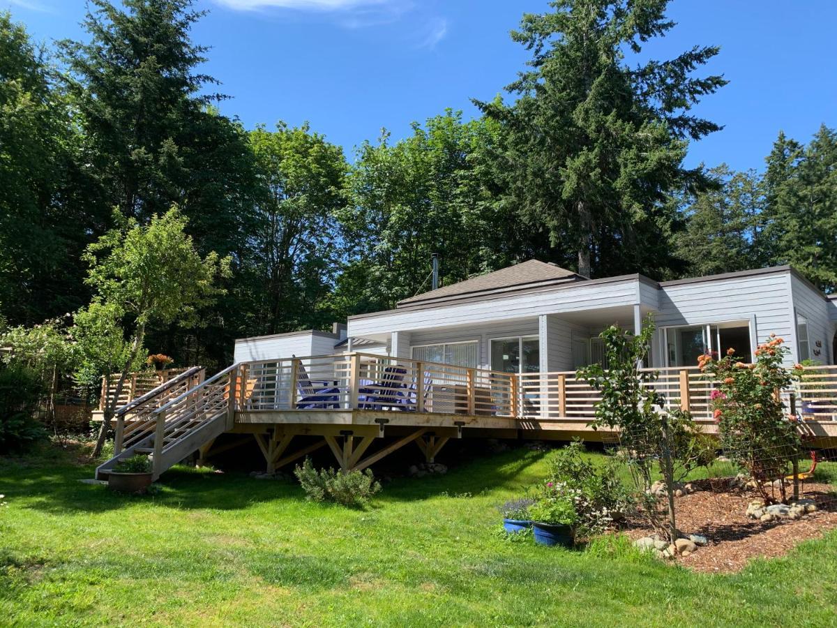 Forest By The Sea Rentals Merville Dış mekan fotoğraf